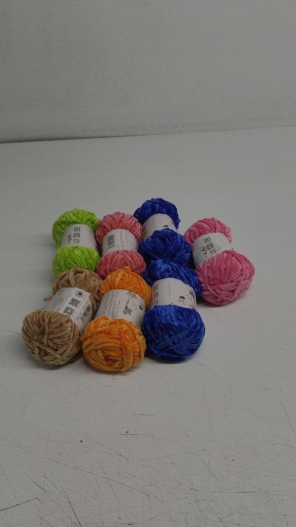 Xinnun 7 Skeins 651 Yards Chenille Velvet Soft Thick Plush Yarn Bulk for Crocheting Knitting Baby Blanket DIY Weaving Craft, 6mm, 3.5 Oz/Skein(Fresh Color) Xinnun 7 Skeins 651 Yards Chenille Velvet Soft Thick Plush Yarn Bulk for Crocheting Knitting Baby Blanket DIY Weaving Craft, 6mm, 3.5 Oz/Skein(Fresh Color)