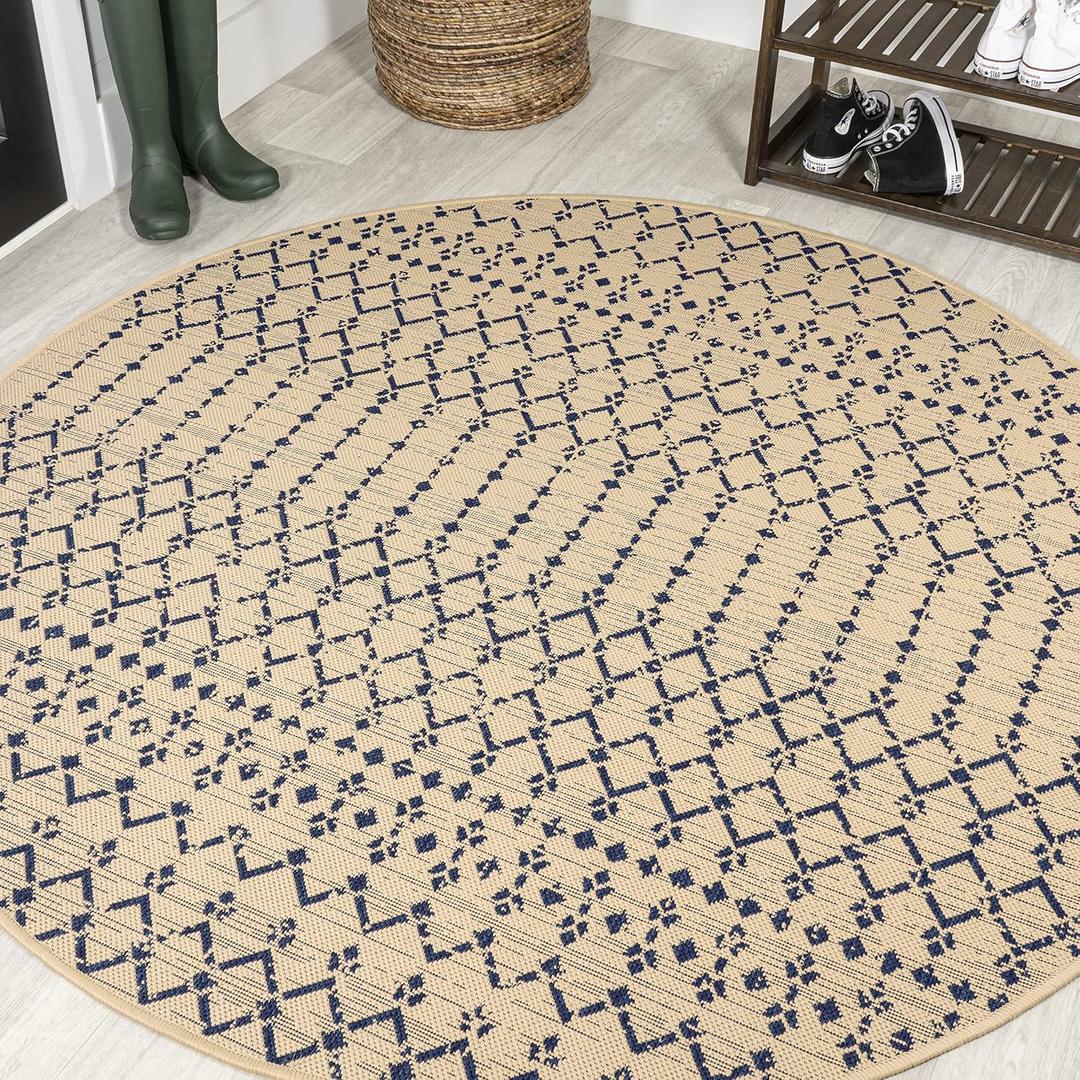JONATHAN Y Moroccan Geometric Indoor Outdoor Round Area Rug 5 Ft Beige/Navy, Ourika Textured Weave for Backyard, Patio, Porch, Easy-Cleaning, High Traffic, Pet-Friendly, Non-Shedding (SMB108H-5R)
