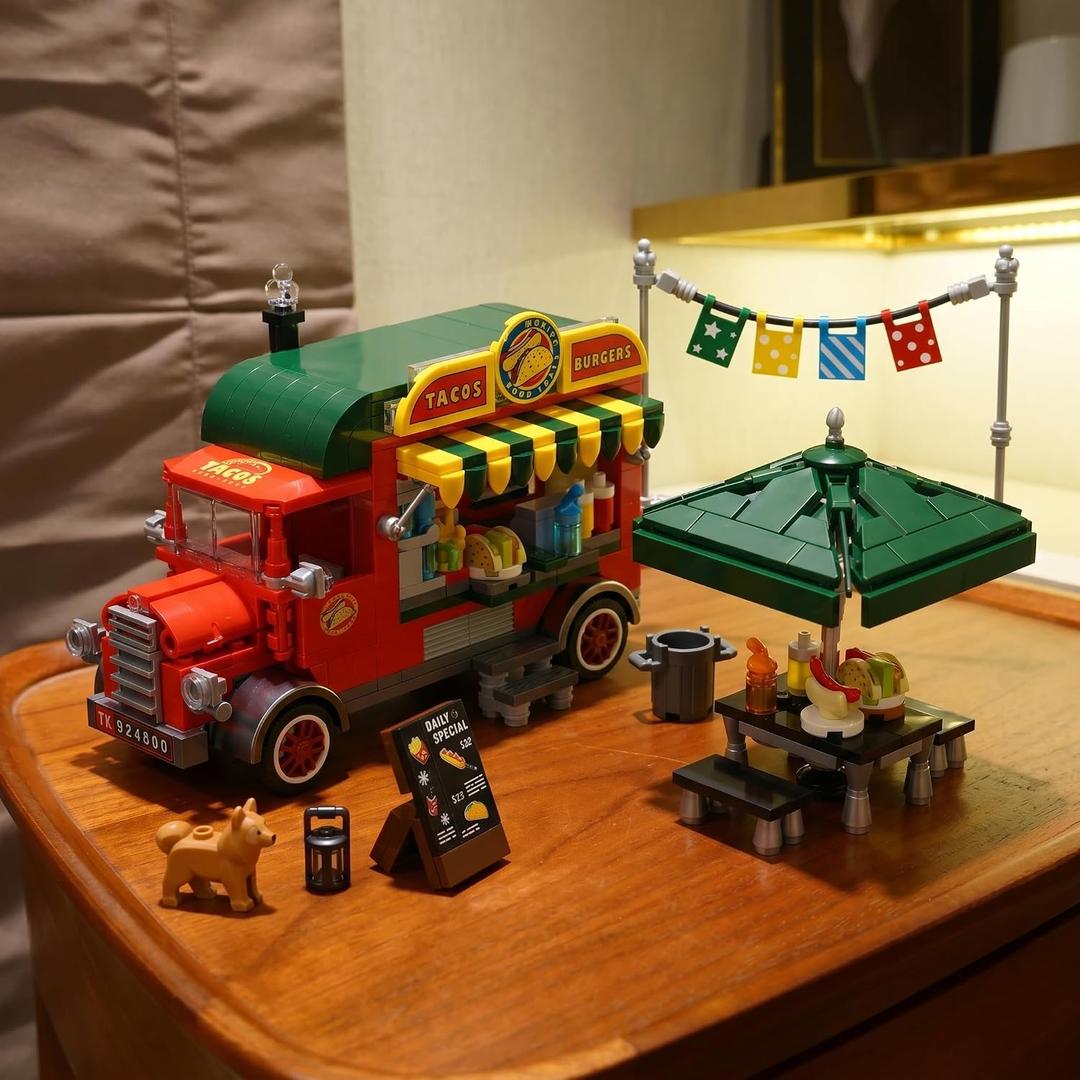 615 PCS Mexican Taco Truck Building Blocks Set, Creative Street View Food Truck Model Kit, 4.9mm Standard Interlocking Bricks, DIY Assembly Restaurant Car Display Decoration, BirthdayGift for Teens