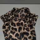 OYOANGLE Women's Leopard Print Long Sleeve Button Down Blouse Loose Trendy Collared Shirt Tops (M)