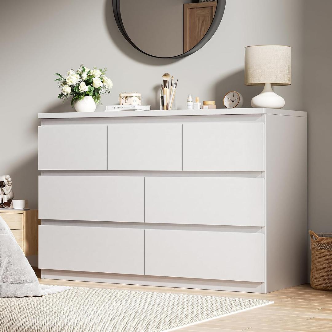 Jocoevol Modern White 7 Drawer Dresser for Bedroom, Simply Chest of Drawers, Wood Storage Dresser with Deep Drawers for Living Room Hallway Entryway, White, 15.3"D x 47.2"W x 32.3"H