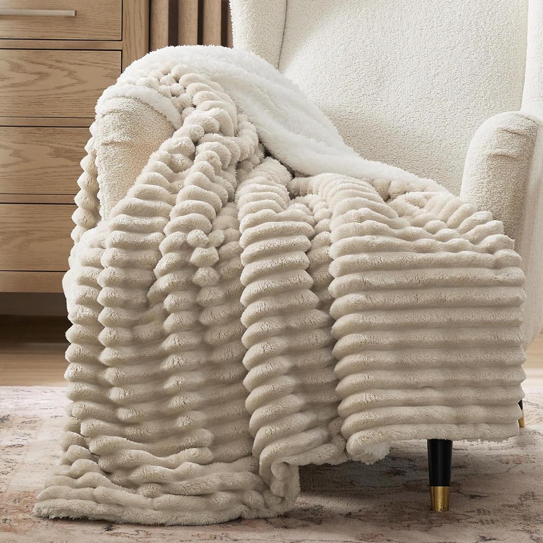 Bedsure Sherpa Blanket Twin Size for Couch - Super Soft, Cozy Fleece Thick Warm Blanket for Winter, GentleSoft Plush & Fluffy Throw Gift for Women, Home Room Decor, Beige, 60x80 Inches