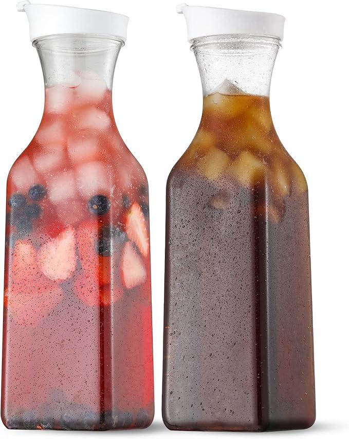 NETANY Plastic 50 Oz Water Carafe with Flip Top Lid, Set of 2 Square Base Juice Containers, Clear Plastic Pitcher  for Water, Iced Tea, Juice, Beverage, Cold Brew and Mimosa Bar  HAND WASH ONLY