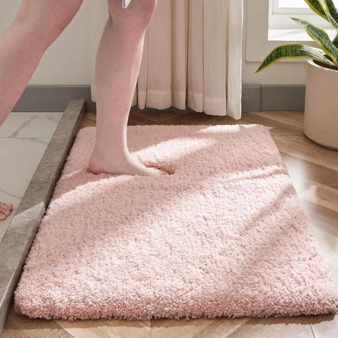 Disolla Small Bathroom Rug 17x24 Non Slip Pink Fluffy Bath Mat for Bathroom Floor Washable Plush Luxury Bath Rug for Tub Soft Shaggy Absorbent Shower Mat