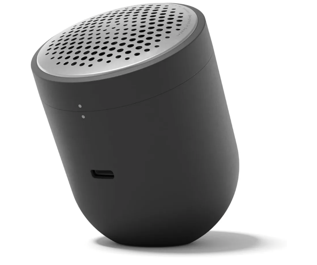 Steamery Fabric Shaver Pilo 2, Removes Lint and Pilling from Clothes and Textiles, Rechargeable Lint Remover with USB, Black