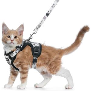 Halypet Cat Harness and Leash Set for Walking, Escape Proof Adjustable Vest Harness with 3-in-1 Integrated Buckles, Easy Control Soft Breathable Mesh with Reflective Strips for Cats, S, Moonlight Meow