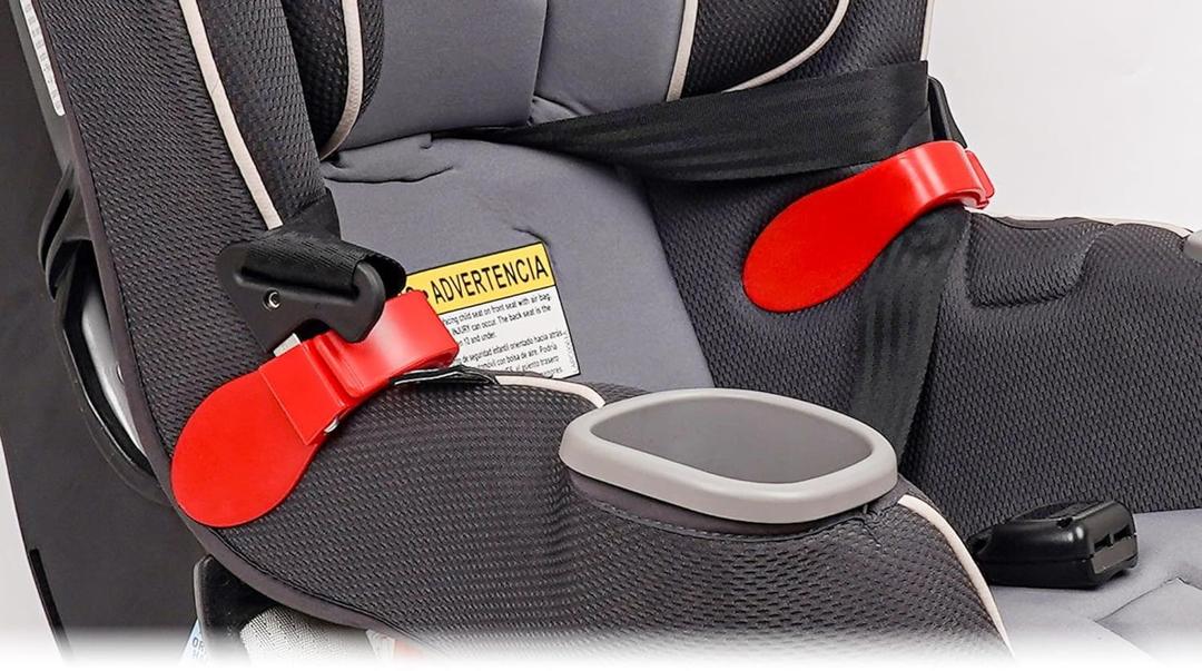 Car Seat Strap Organizer Clip  Keep Harness Straps Neat & Easily Accessible  Prevents Twisting & Tangling  Universal Fit for Infant, Toddler, and Booster Seats  Quick Installation, 2 Pack (Red)