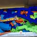 Hot Wheels Toy Car Track Set, Stunt Track Mid-Air Crash with 1:64 Scale Die-Cast Toy Car, Motorized Booster for Non-Stop Stunting & Racing