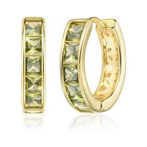 Linawe Small Hoop Earrings for Women Trendy, Tragus Piercing Jewelry, Cubic Zirconia Studs Huggie Earrings, Mini Chunky Tiny Helix Earrings, Gold/Rose Gold/Silver Cartilage Hoops 