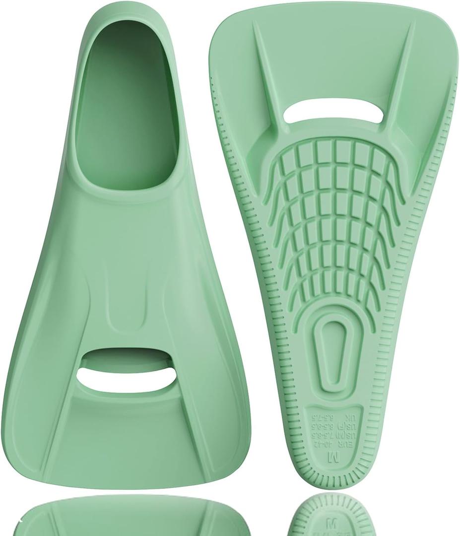 Swim Fins Adult Swim Training Fins for Pool Lap Swimming Comfortable Silicone Full Foot Pocket Travel Size Fins Short Blade Floating Flippers for Snorkeling Diving Swimming Adult Men Women (L(US Male 9-10 US Female 10-11), Green)