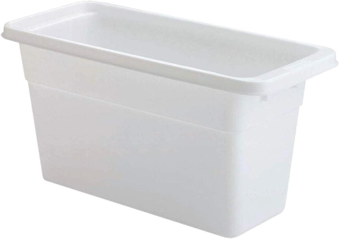 Rubbermaid Ice Cube Bin, White, Holds 4 Trays, Compact Design, Durable Plastic