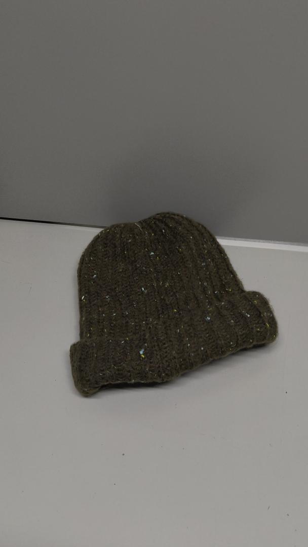 Aerie Speckled Knit Wool Blend Beanie Gray Chunky NWT