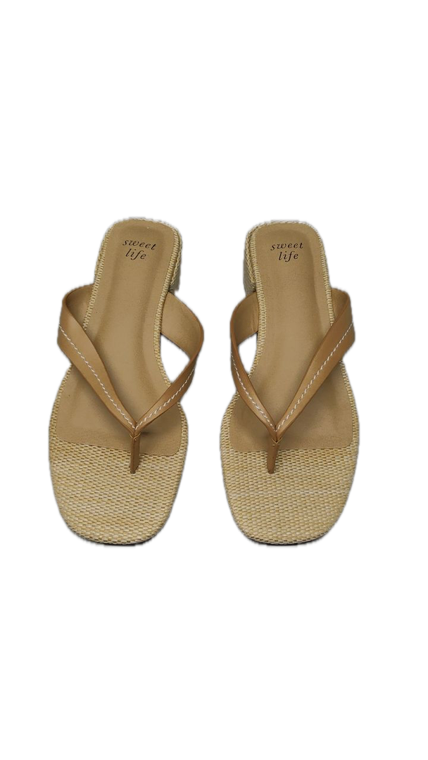 SWEET LIFE SANDAL HEEL THONG NATURAL COLOR, SIZE 8
