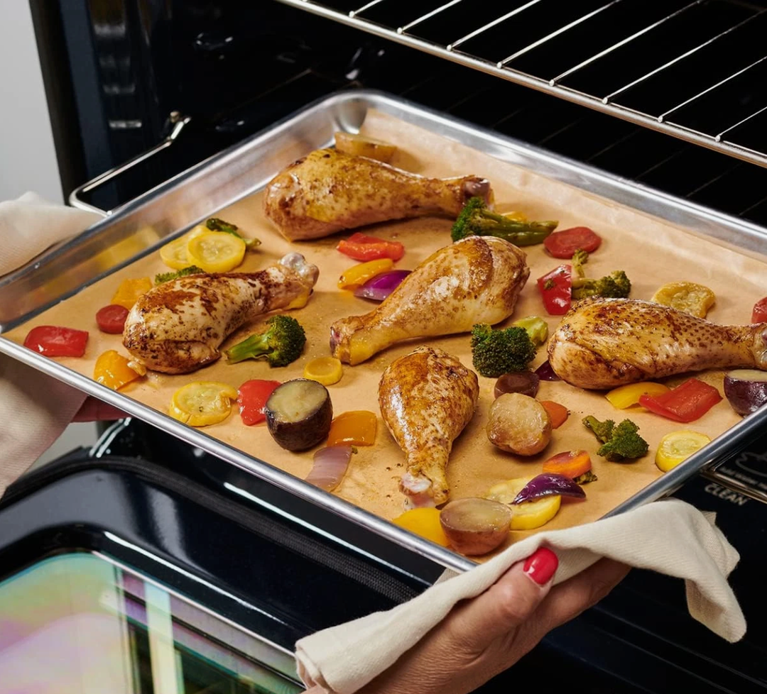 100 Pcs Parchment Paper Baking Sheets, 16x24 Inch Baking Paper, Precut Non-Stick Parchment Sheets for Baking, Cooking, Grilling, Air Fryer and Steaming, Precut Silicone baking paper