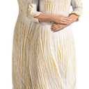 BUTILIVEEN Hugging Mom Daughter Figurines, Gifts for Mom from Daughter for Christmas, Mothers Day and Birthday, Hand Painted Statue, Resin, 8 inch