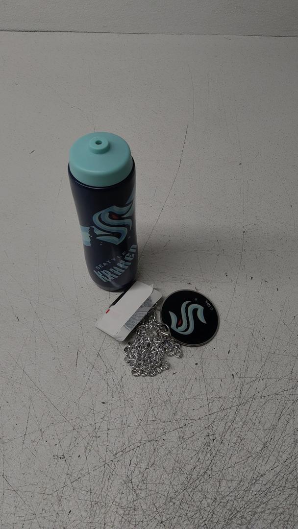 Seattle Kraken Comb 2 Pcs Sport Bottle And Necklace