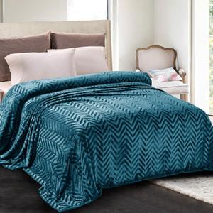 Whale Flotilla Flannel Fleece King Size Bed Blanket, Lightweight Breathable Soft Bedspread Plush Fluffy Coverlet Chevron Design Decorative Blanket for All Season, 90x104 Inch, Teal