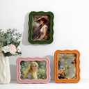 Vicenpal Scalloped Picture Frame with Real Glass, Vintage Curved Funky Decorative Picture Frame Wavy Edge, for Desktop Wall Display Home Decor Gift Aesthetic Art(4 x 6 Inch,Retro Colors,3 Pack)