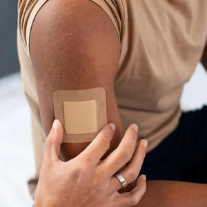 Bordered Silicone Foam Bandages - 5 9x9 Sterile Silicone Foam Dressings for Wound Care, & Dressings - Absorbent Bed Sore Protectors - Good for Sensitive Skin