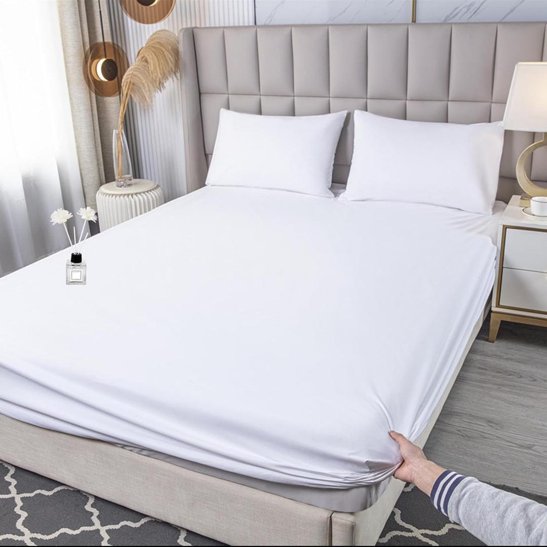 Queen Sheet Set - 3 Piece Collection Bedding Sheets & Pillowcases - Hotel Luxury, 100% Cotton Extra Soft, Cooling Bed Sheets - Deep Pocket up to 15" - Wrinkle, Fade, Stain Resistant (Queen, White)