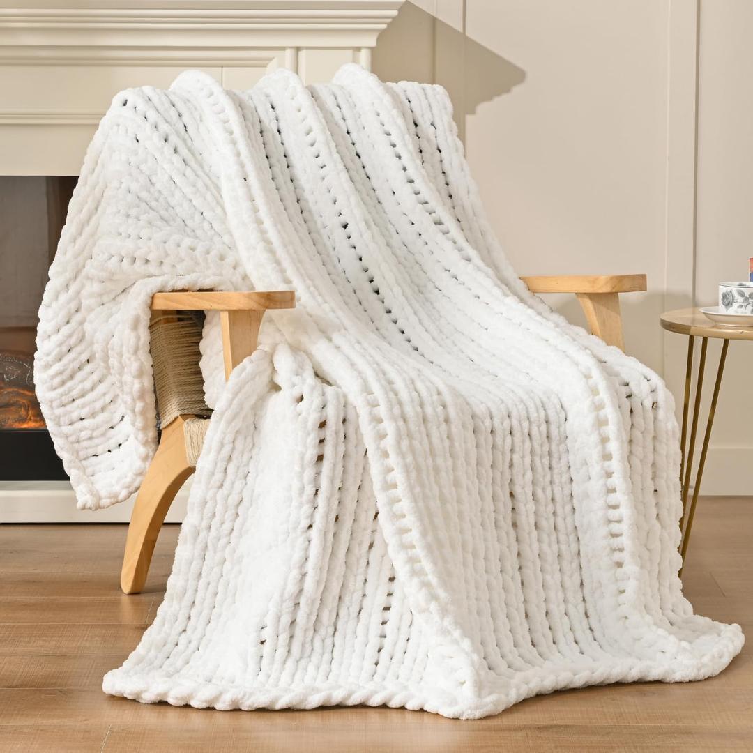 Esterra Chunky Knit Blanket Throw 40"x50", 100% Hand Knitted Chenille Throw Blanket, Cozy Soft Thick Cable Knit Throw Large Rope Knot Crochet Throw Blanket for Sofa Couch Bed, Snow White (40x50 Inches, 01 - Snow White)