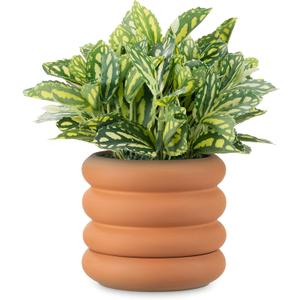 Navaris Ripple Terracotta Outdoor Plant Pot - Ribbed Design, Modern Style with Removable Base Drainage
