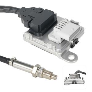 LEAPTREND Downstream Nitrogen Oxide NOX Sensor 12676706 Compatible with 2017 2018 2019 Chevrolet Chevy Silverado 2500|3500, GMC Sierra 2500|3500, 6.6L V8 Diesel, Replace 12673517 12680469