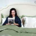 100% Mulberry Silk Pillowcase for Hair and Skin, 22 Momme Pure Natural Silk Pillow Case Both Sided with Zipper, Pillow Cover for Women Mom Men (Matcha, Standard 20''26'', 1 Pack)