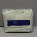 CGK Queen Fitted Bed Sheet - Bottom Single Fitted Sheet Only - Ultra-Soft Hotel Luxury Bedding w/ 8-16 Inch Deep Pockets - Breathable & Wrinkle Free - Easy-Care, Fade & Shrink Resistant - Light Sage Green