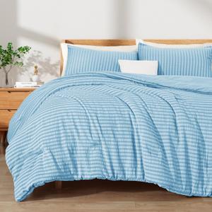 Exclusivo Mezcla Jacquard Stripe King Size Comforter Set, Reversible Lightweight Soft Sky Blue Comforter, 3 Pieces Bedding Sets with 2 Pillow Shams for All Seasons (King (104"x90"))