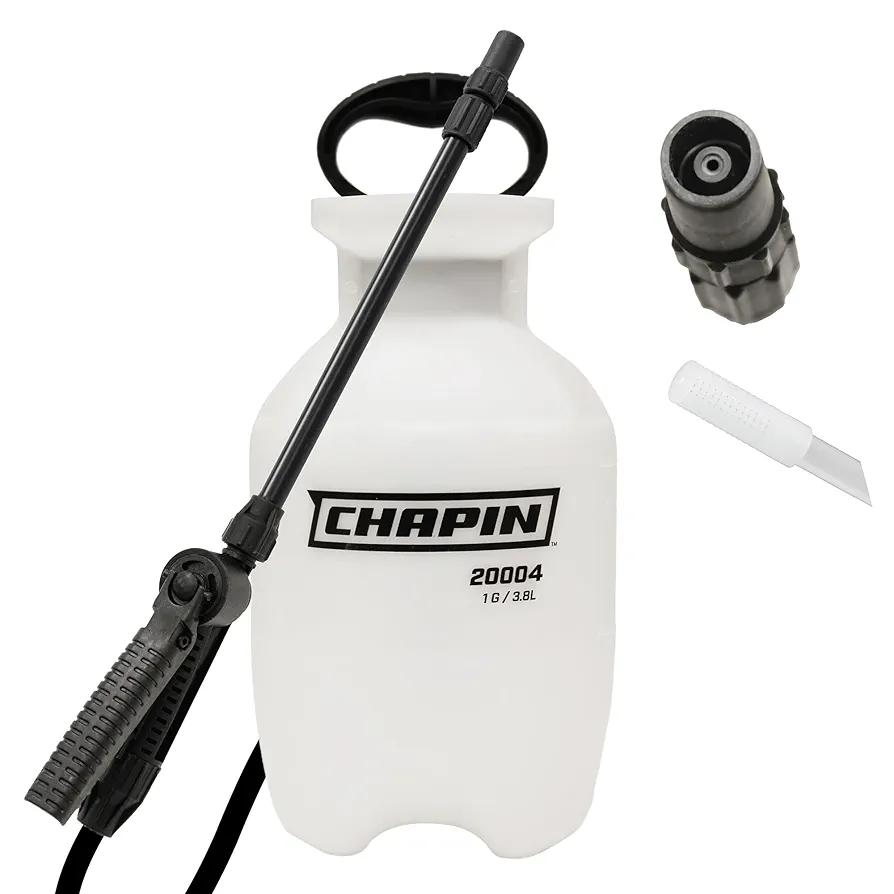 Chapin 20004 Made in USA 1 -Gallon Lawn and Garden Pump Pressured Sprayer, for Spraying Plants, Garden Watering, Weeds and Pests