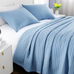 Max Oversized California King Quilt Set  112"x106" Soft Washed 3-Layer Lightweight Bedspread with Multi-Lock Quilting, Minimalist Nordic Bedding, All-Season Quilt Set (1 Quilt + 2 Pillow Shams) Blue