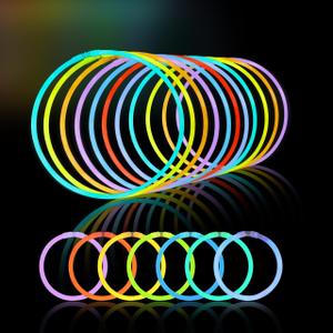 JOYIN 300 Pack Glow Sticks, 100ct 22'' Necklaces and 200 Pcs 8" Glow Sticks Bulk with 300 Pcs Connectors, Bright in The Dark Party Supplies, Neon Light Up, Halloween Party Favors