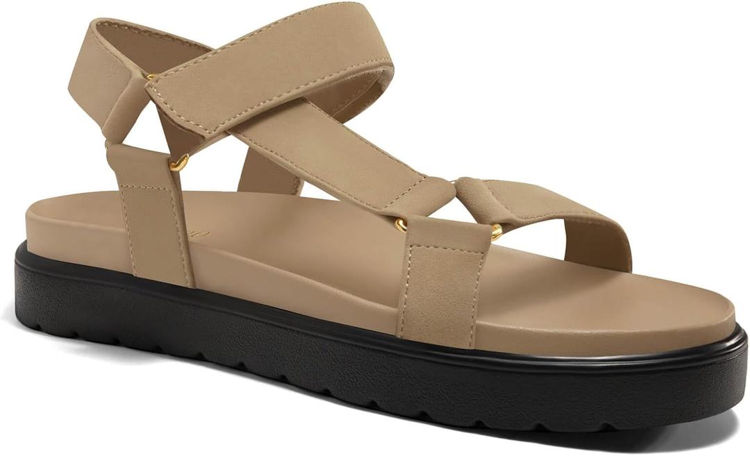Coutgo Womens Platform Sandals Comfortable Open Toe Adjustable Strap Summer Vacation Shoes (White)