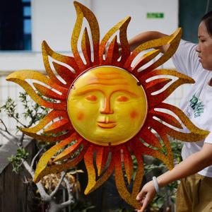 Large Size 32Inch Metal Sun Outdoor Wall Art Decor Large, Hanging for Indoor Outdoor Patio Garden Fence Deck Yard Pool Wall Sculpture Decoration for Living Room Bedroom