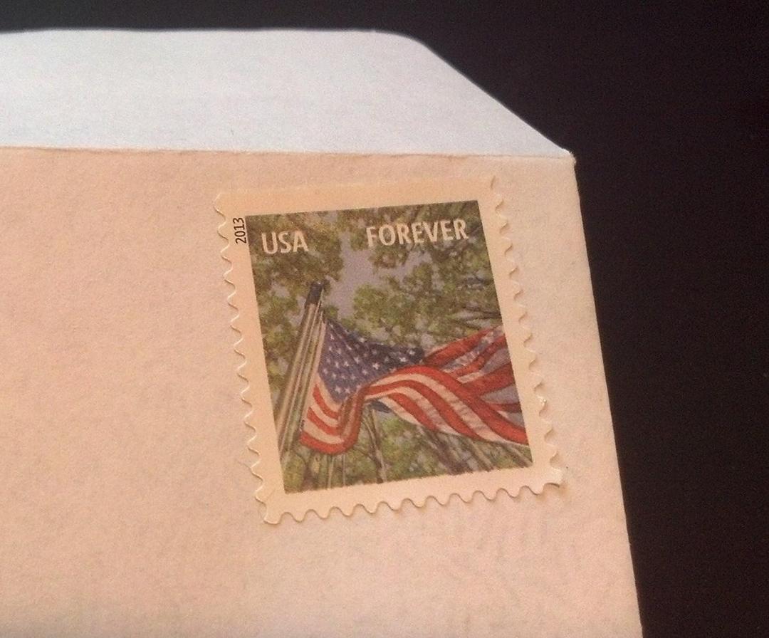 500 Forever Stamped Envelopes #10 Self Seal Security Envelopes (4-1/8 x 9-1/2 inch) (Postage Stamp Design Varies)