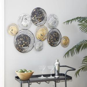 Deco 79 Metal Plate Home Wall Decor Wall Sculpture with Textured Pattern, Wall Art, Gold