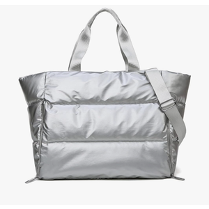 Travel Duffel Bag, Sports Tote Gym Bag, Weekender Overnight Bag With Wet Compartment, Lightweight Carryon Bag For Women, Travel, Gym, Yoga (Silver)