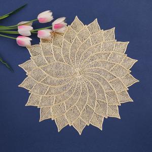 FAVE 6Pcs Round Placemats Pressed Vinyl Slip Resistant Table Mats Golden Lotus Placmats for Wedding, Banquet, Birthday, Party, Restaurant Decorations(Good Luck Leaf, 6 PCS)