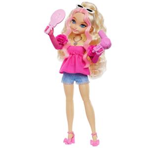 Barbie Dream Besties Doll & Accessories Playset, Malibu Posable Fashion Doll with Wavy Blonde Hair, 11 Makeup & Hair Themed Pieces