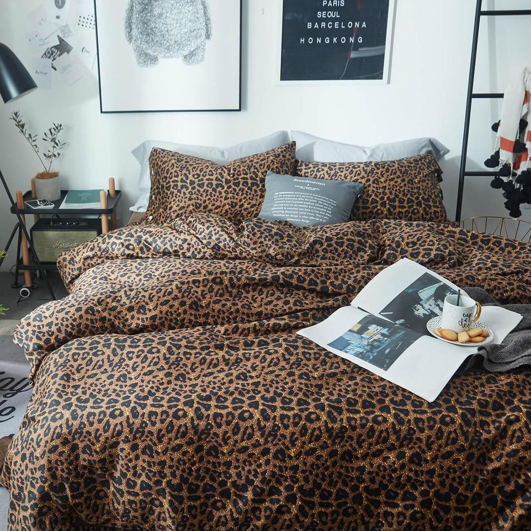 Leopard Comforter Set Queen Comforter Set Cheetah, 3 Pieces Queen Bed in a Bag,Microfiber Bedding Set for All Seasons Animal Print Home Decor Queen Size Comforter Brown with 2 Pillowcases