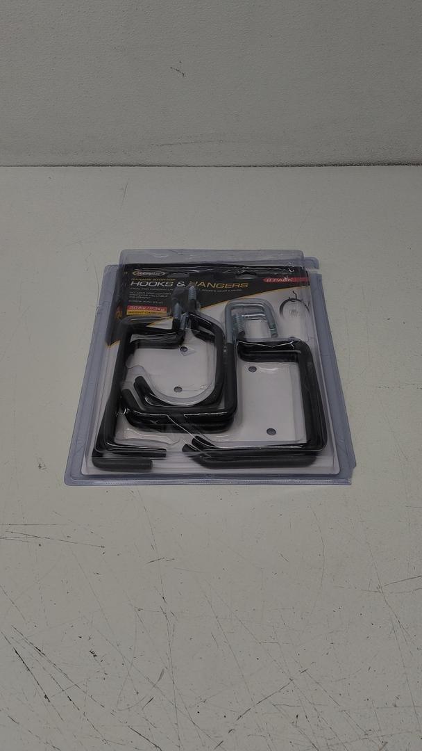 Hooks & Hangers 50 Lbs 8 Pack