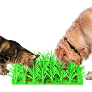 AIERSA Silicone Grass Mat for Cats,Slow Food Mat Grass,Pet Snuffle Mat for Dog,Green Grass Silicone Cat Foraging Mat Motivate Pets to Forage for f Food,Interactive Food Toy for Boredom