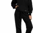 Womens 2 Piece Sweatsuit Set, 2025 Casual Long Sleeve Hoodie with Loose Wide Leg Sweatpants for Fall and Winter (Black, M)