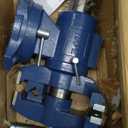 Yost Vises 750-E Multi-Jaw Rotating Vise Syste, 2 in 1 Multipurpose Bench and Pipe Vise, Secure Grip with Swivel Base, Made with a Combination of Ductile Iron & Hardened Steel, Medium, Blue