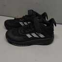 adidas Unisex-Child Own The Game 3.0 Basketball Shoes (2.5 Big Kid, Black/White/Black)