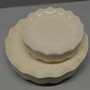 LIYH 24 Pcs Plastic Plates Reusable,Unbreakable Dinner Plates, Scalloped Plastic Plates, Dishwasher Safe,Ivory Plate Sets Perfect for Parties, Birthday, Picnics, BPA Free(12Guests)