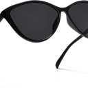 Oversized Cat Eye Polarized Sunglasses for Women, Trendy Sunnies UV400 Protection (Black)