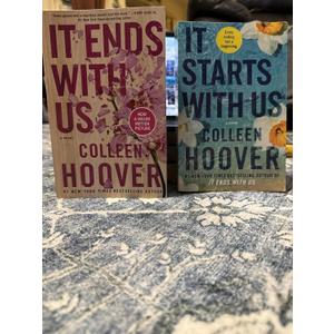 It Ends with Us: A Novel (Volume 1)