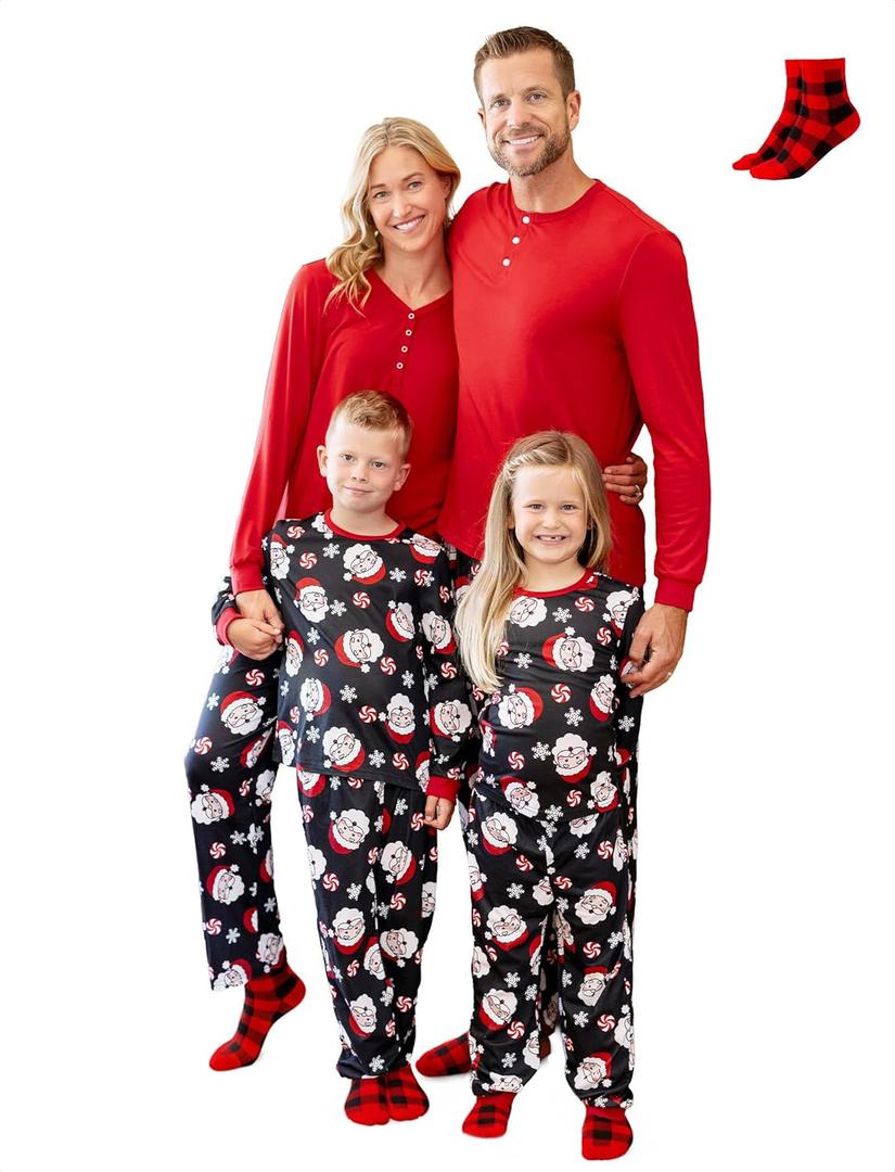 PATPAT Family Christmas Pajamas Matching Sets Holiday Christmas Pjs for Womens Kids Sleepwear including Socks (XXL)